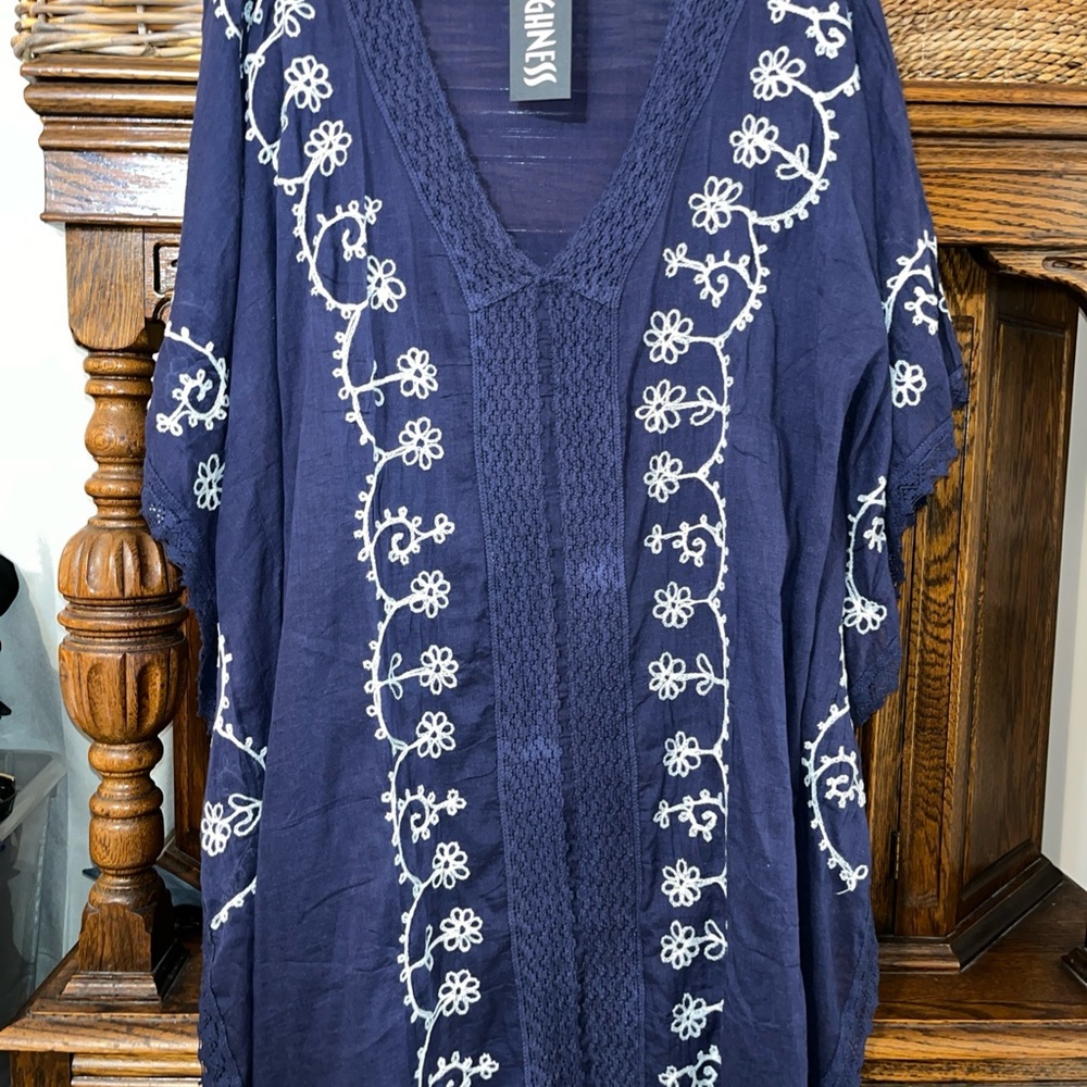 Highness Deep Blue Floral Embroidered Tunic NEW!